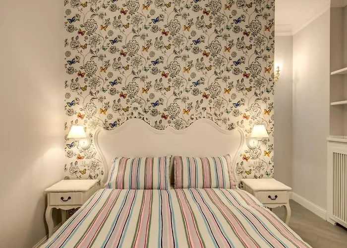 Flat With Terrace By Vatican Daire *