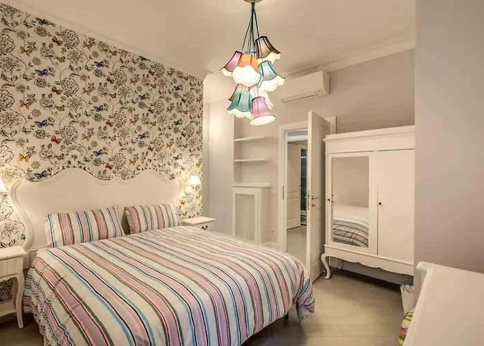 Flat With Terrace By Vatican Apartment Rom